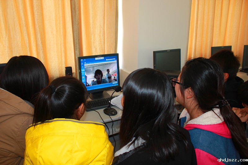 重洋不识意__网络传真情——优米app上线与澳大利亚班斯代尔学校举行学生视频交流会