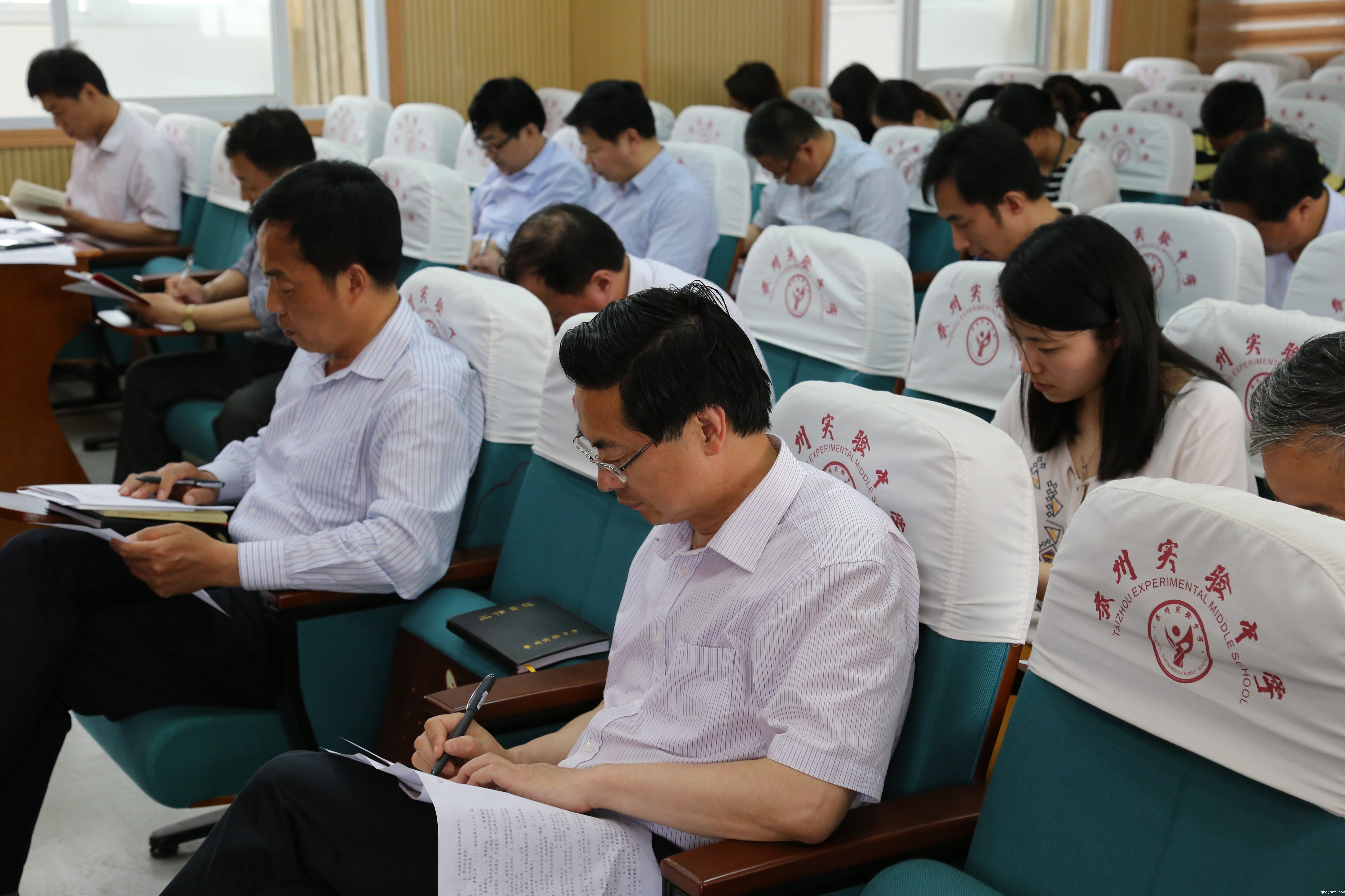 优米app上线“学党章、做一个合格党员”专题讲座暨开展“两学一做”党史知识赛