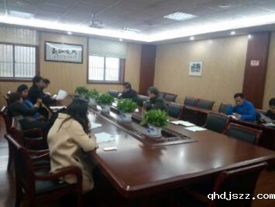 我校举行实验室管理工作紧急会议